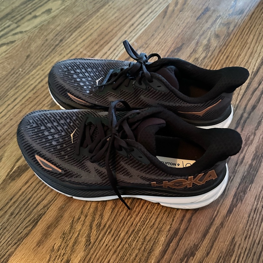 Clifton 9 black and Rose Gold